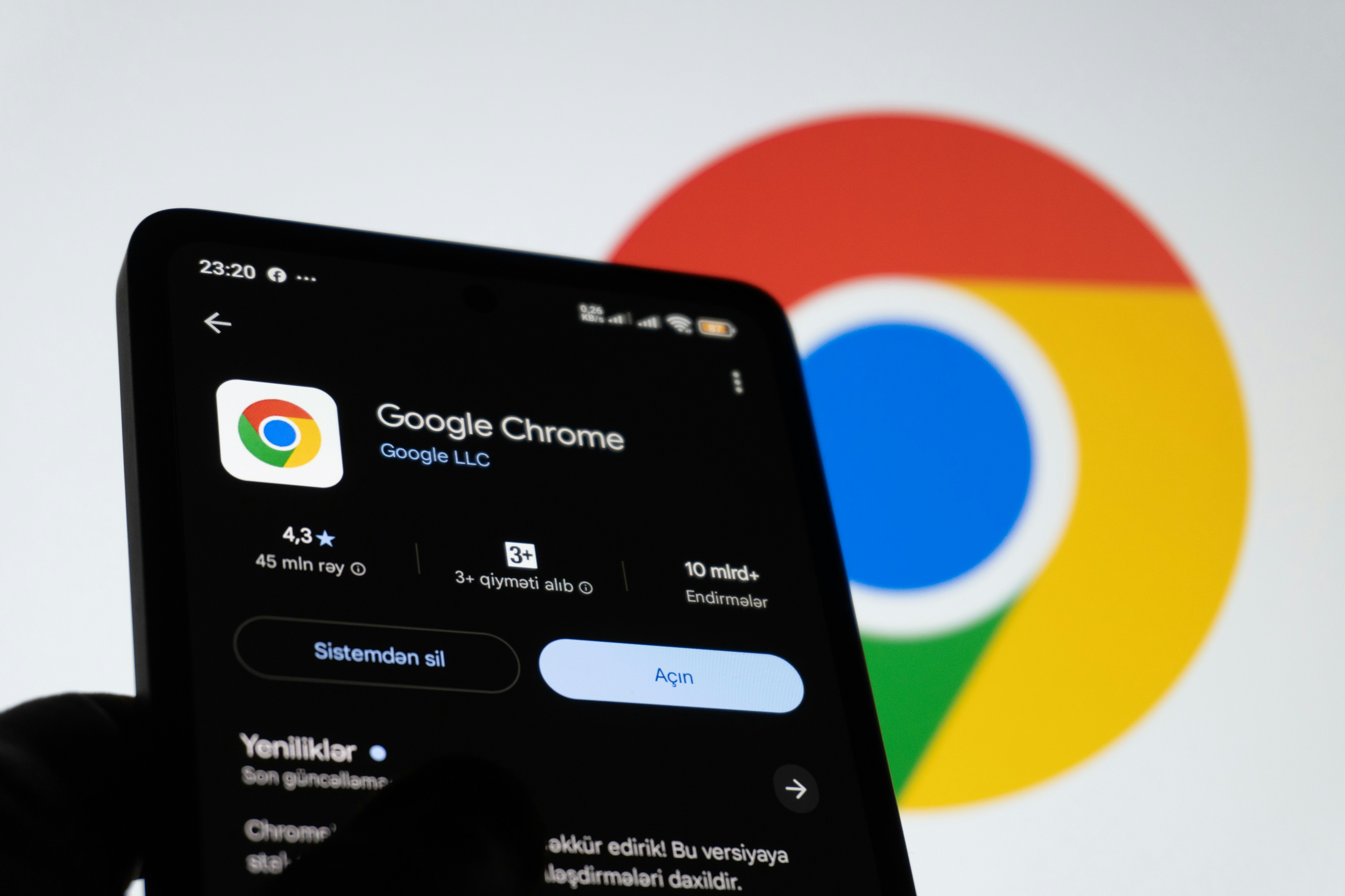 Jak używać wielu kont Google jednocześnie bez wylogowywania się