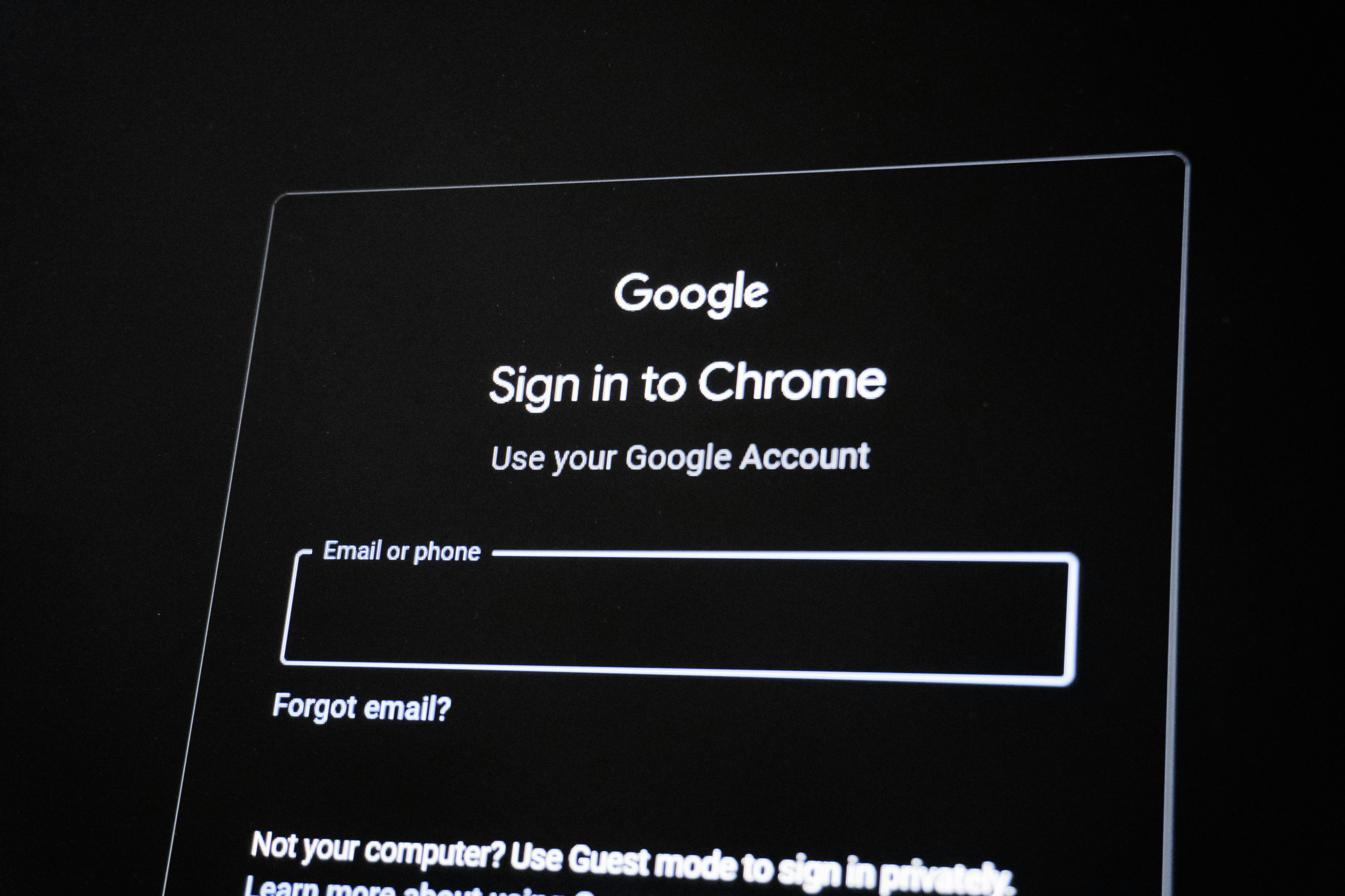 Jak całkowicie wyczyścić Chrome z reklam, trackerów i złośliwych rozszerzeń w 15 minut